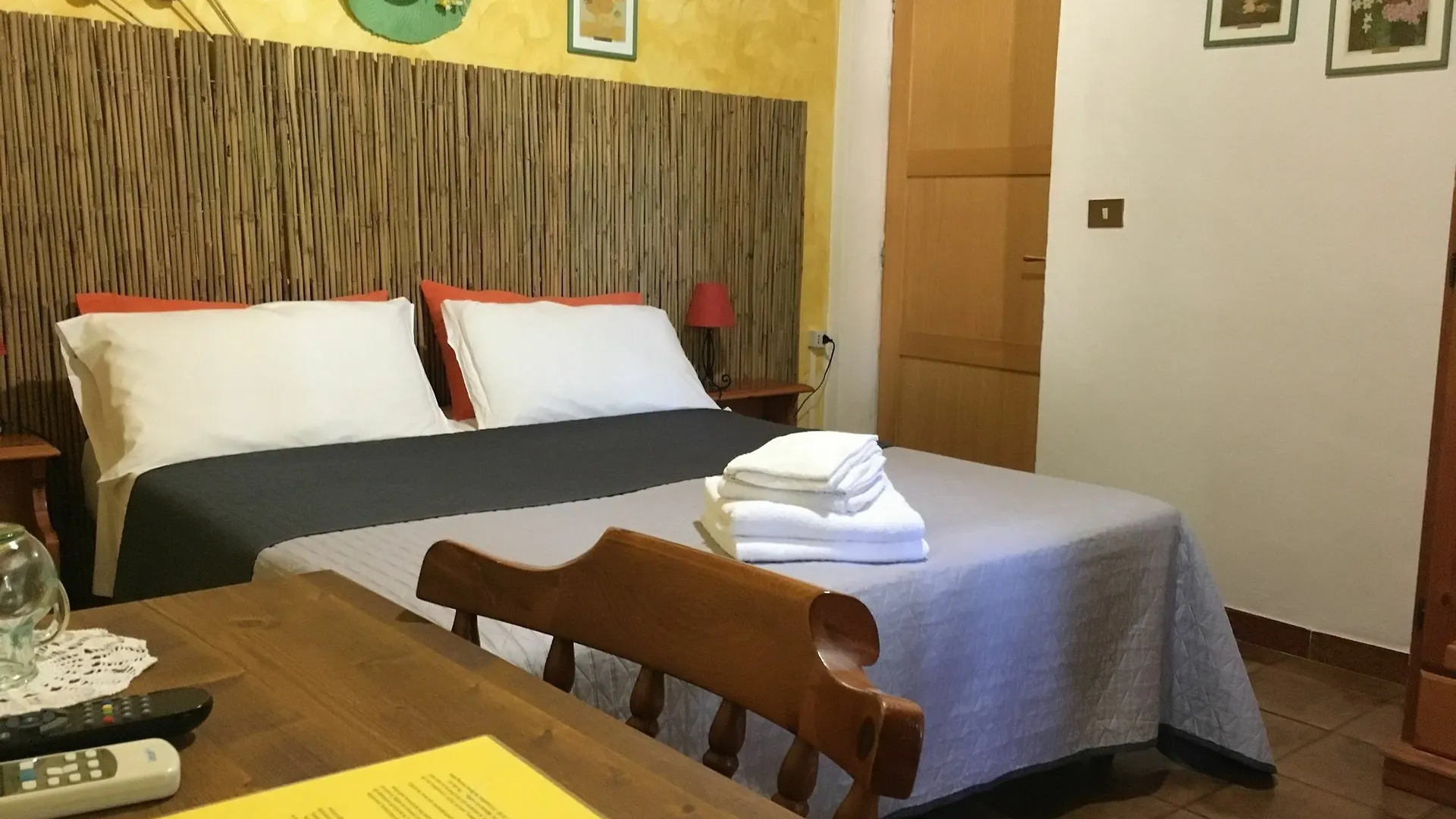 Le Tre Grazie Villa Santa Maria la Palma Farm stay